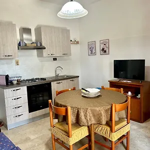 La Casa Dei Bouganville Lo Stagnone Casa vacanze